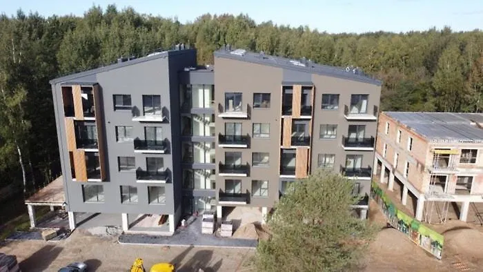 Jaukus Butas 2 Kambariu Girioje